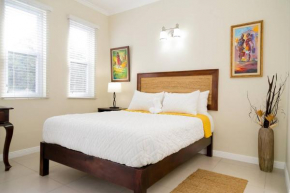 UrbanChic Studio in Kingston